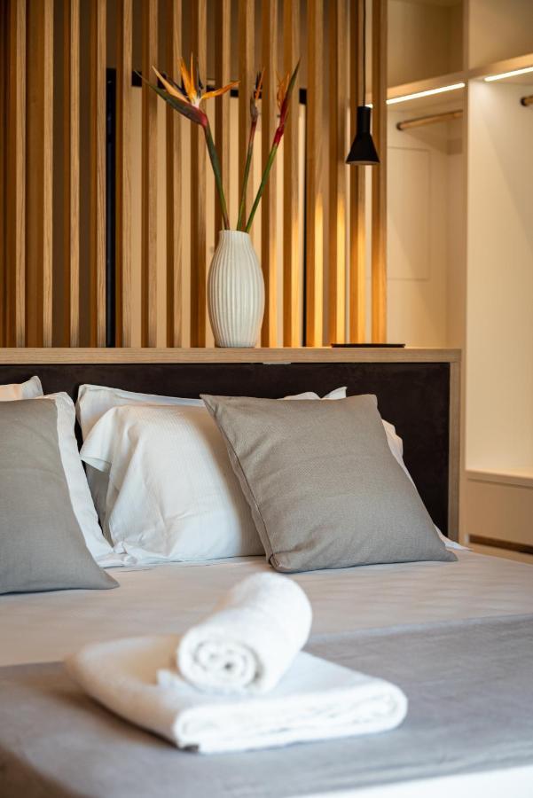 Limen Wellness Hotel & Spa Кампофеличе ди Рокела Екстериор снимка