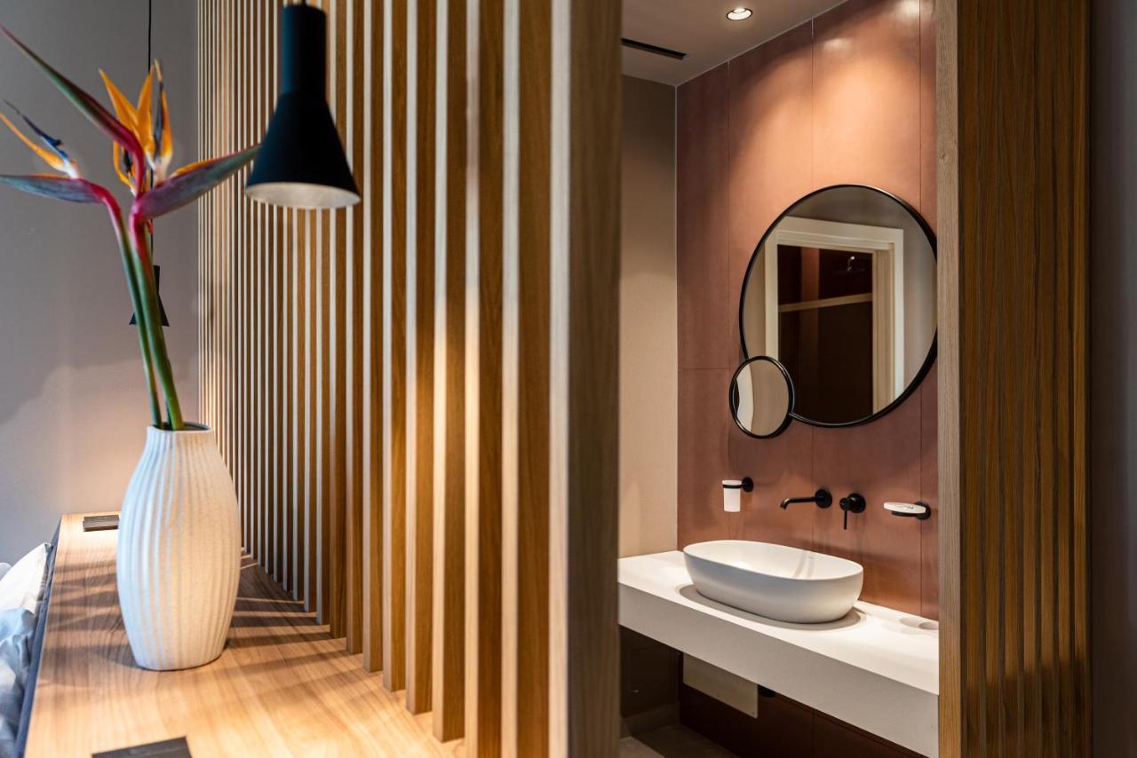 Limen Wellness Hotel & Spa Кампофеличе ди Рокела Екстериор снимка
