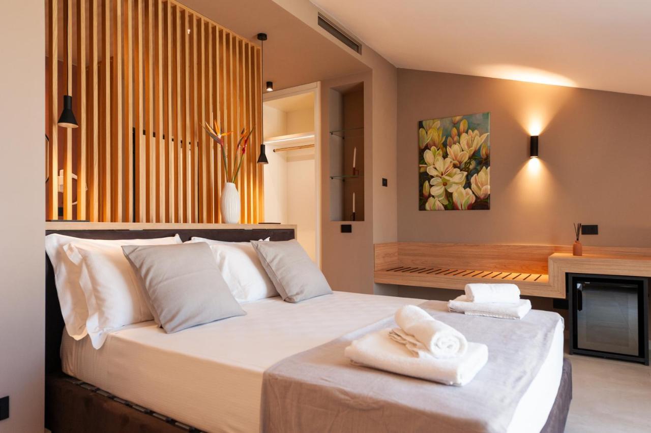 Limen Wellness Hotel & Spa Кампофеличе ди Рокела Екстериор снимка