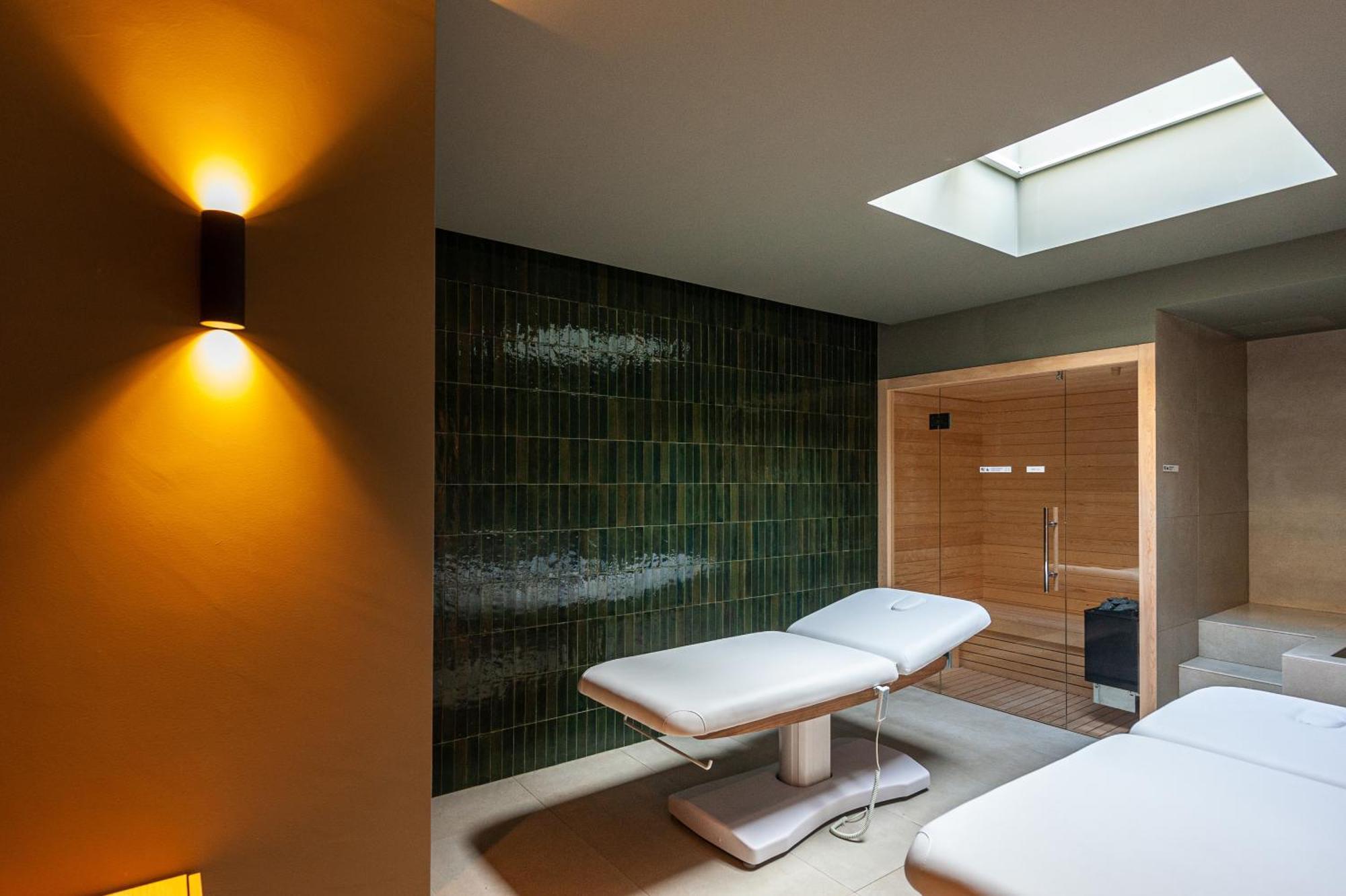 Limen Wellness Hotel & Spa Кампофеличе ди Рокела Екстериор снимка