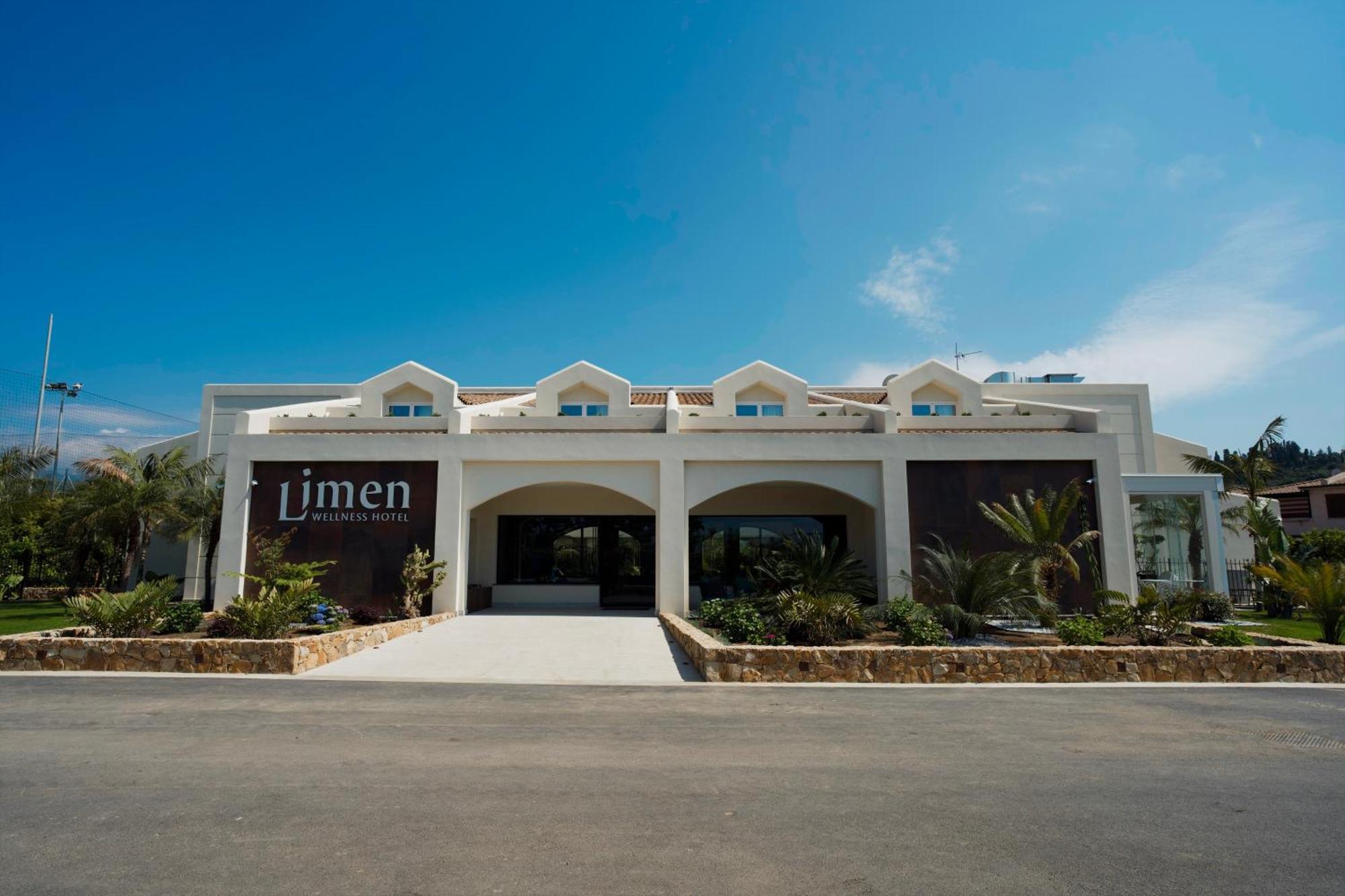 Limen Wellness Hotel & Spa Кампофеличе ди Рокела Екстериор снимка
